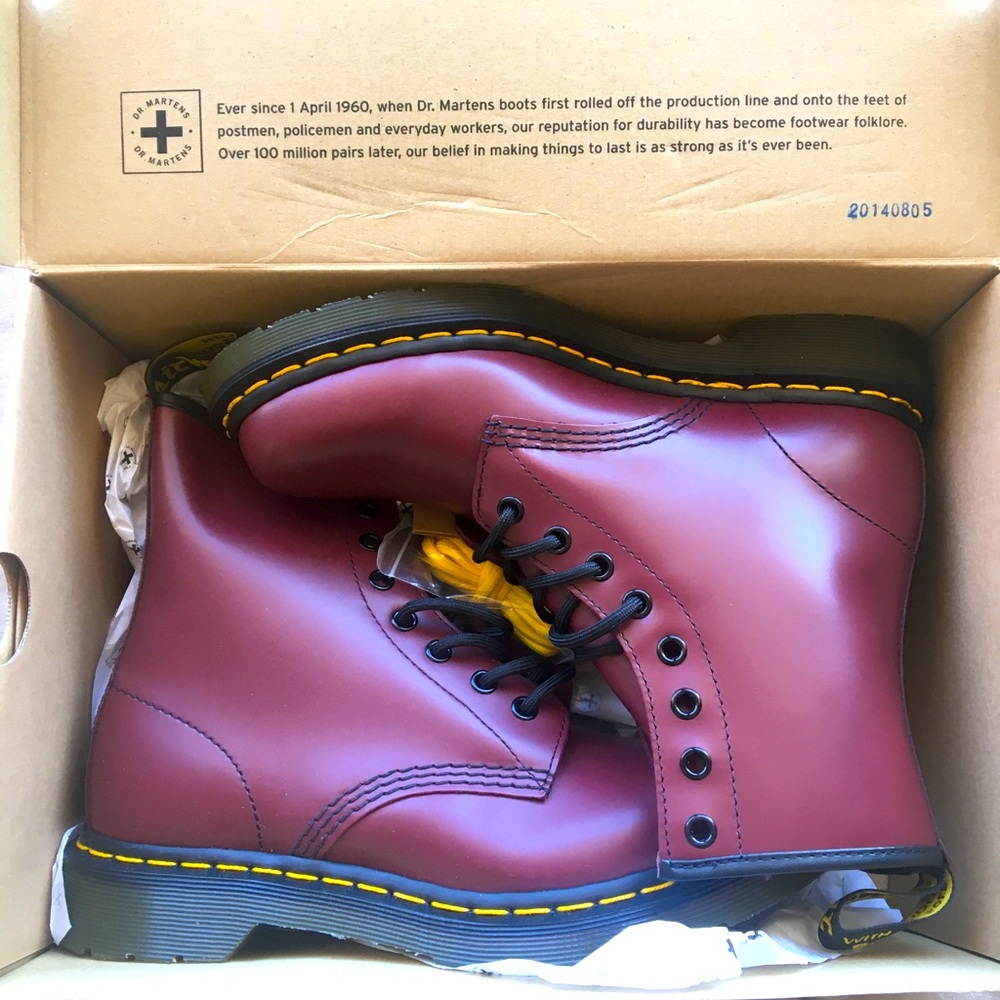 NIB Dr Martens Rouge Cherry Red Boots